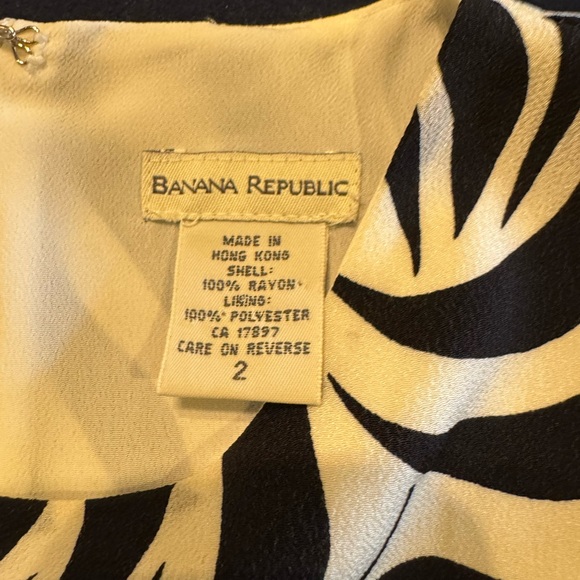 Banana Republic Black and White Patterned Mini Dress Sz 2 - Picture 8 of 12
